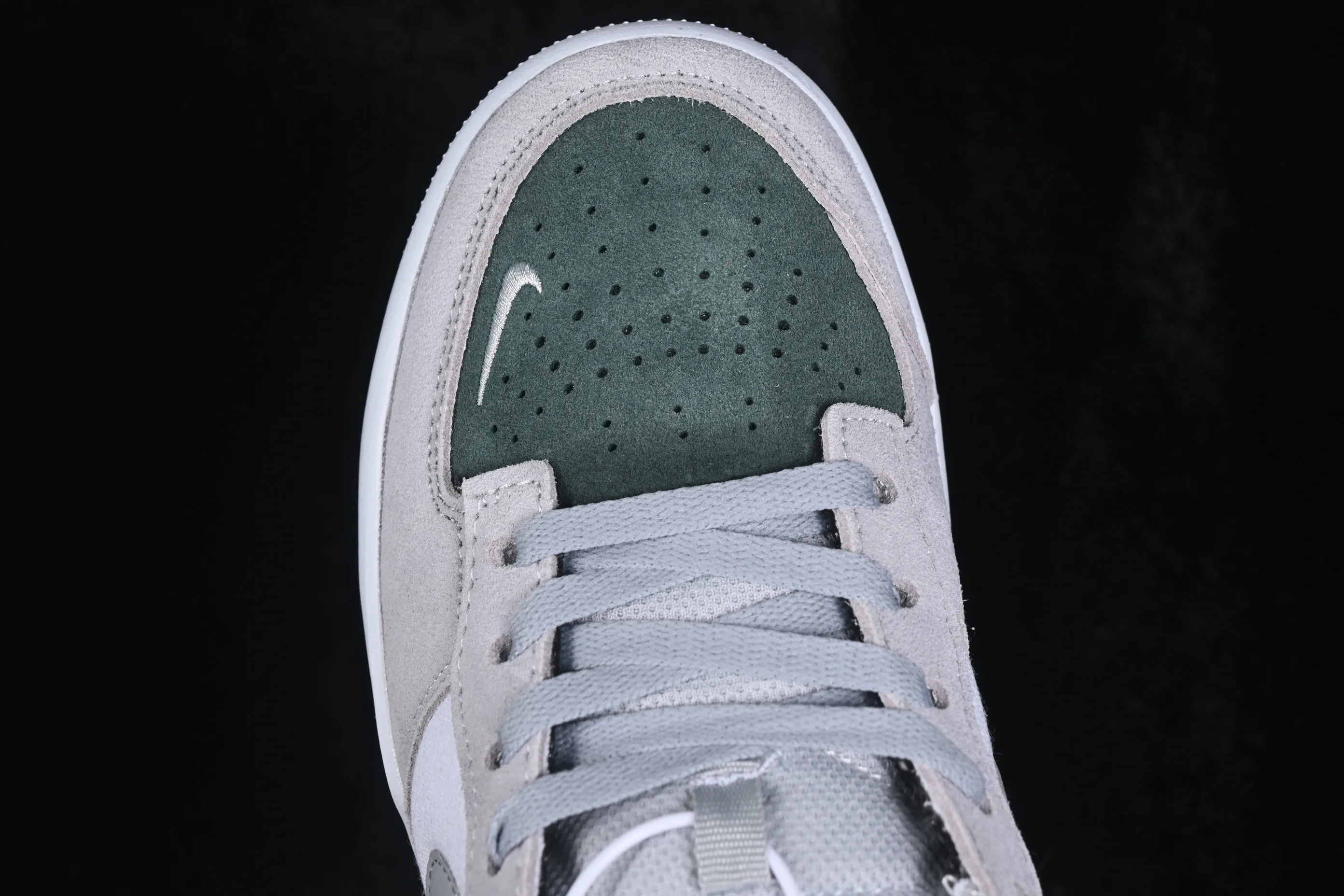 All categories Nk SB Dunk series Nk Force 58 simplified skateboard shoes Nike SB Force 58 Nike simplified retro skateboard shoes DV5477-105